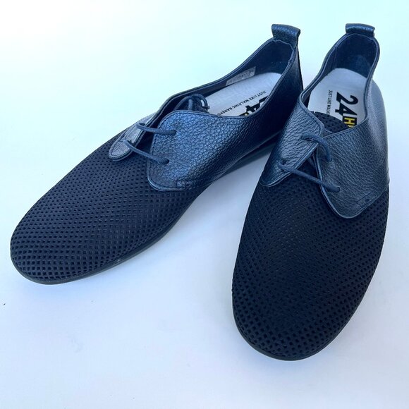 24HRS Navy Leather Loafers Spain - Brand New - Picture 1 of 5